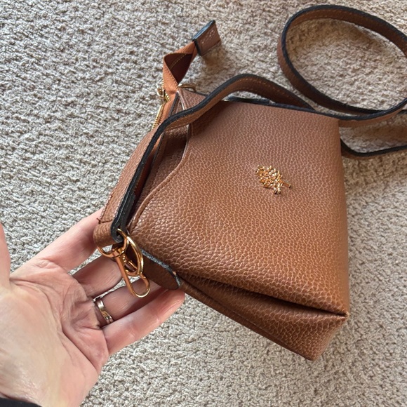 Mulberry Like Brown Leather Crossbody Bag - Picture 8 of 14